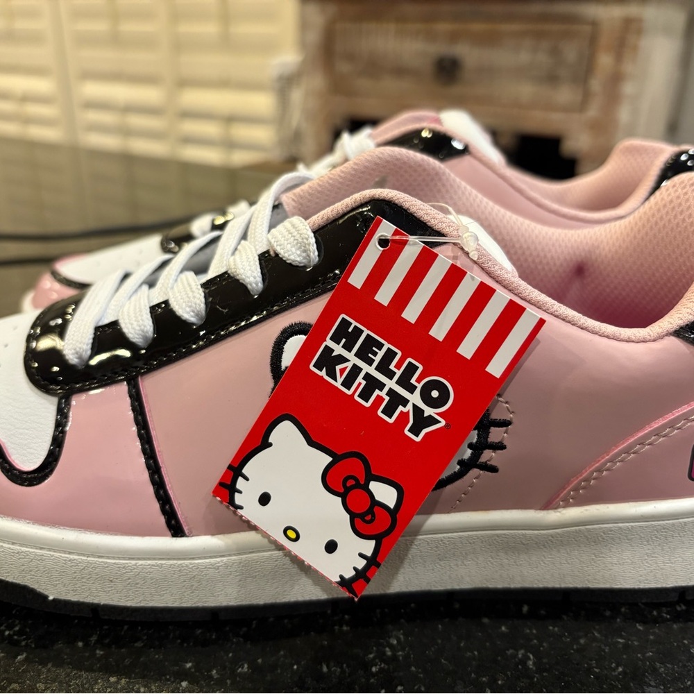 FUN SNEAKERS/tennis shoes